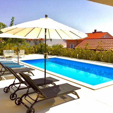 House Altea , Barbat On The Island Rab *