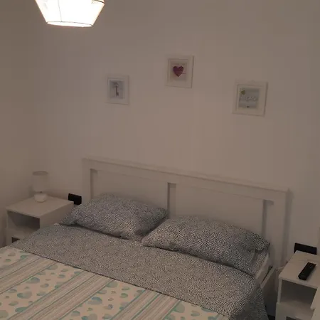 House Altea , Barbat On The Island Rab ラブ