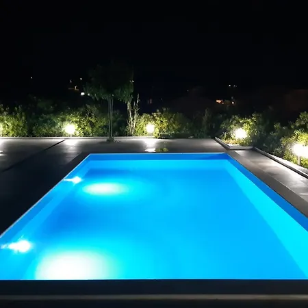 House Altea , Barbat On The Island Rab アパート
