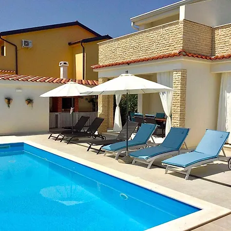 House Altea , Barbat On The Island Rab Rab Town