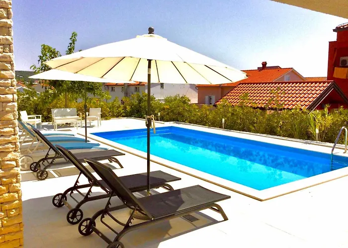 House Altea , Barbat On The Island Rab *